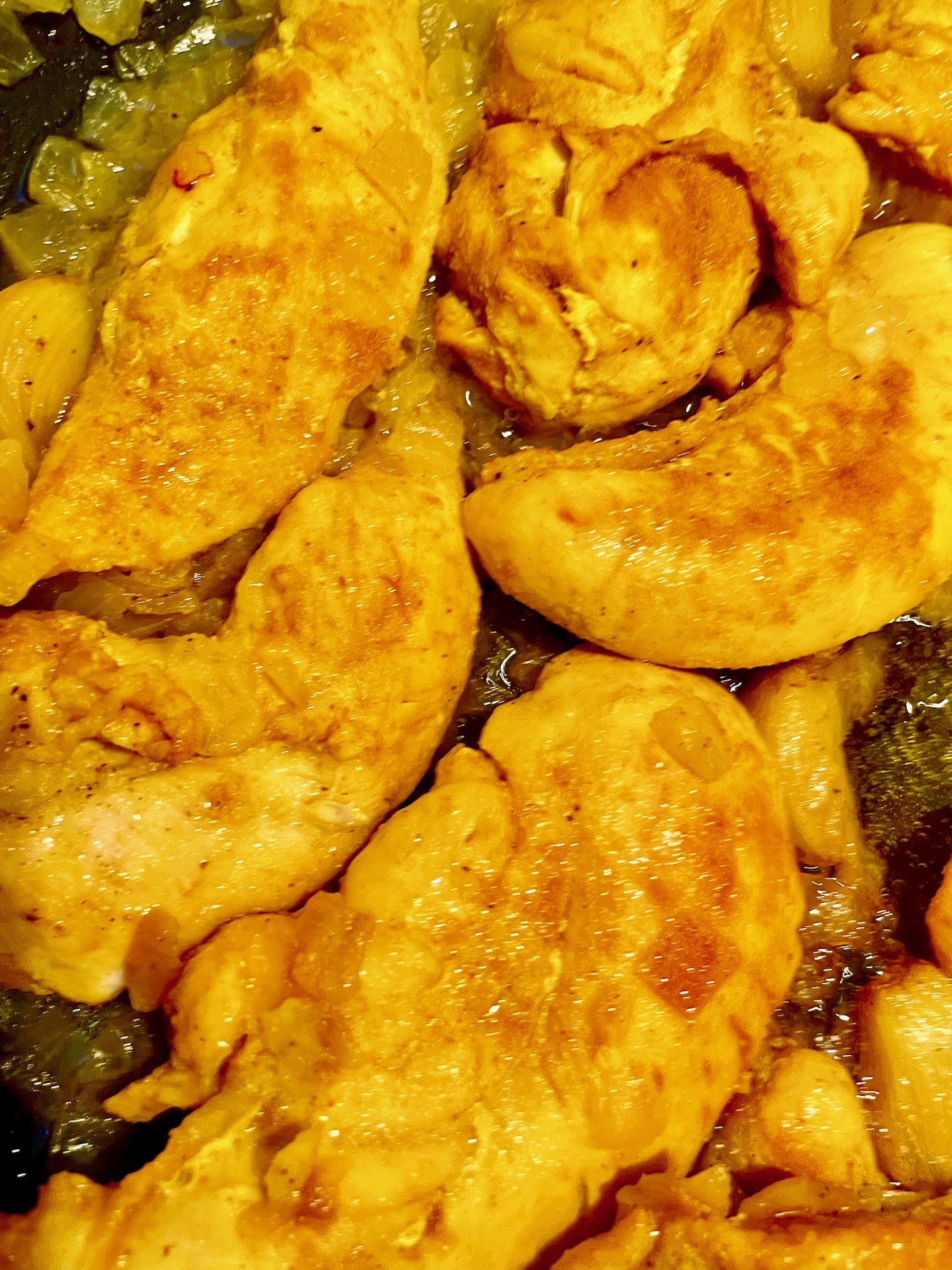 Turmeric and Garlic Chicken