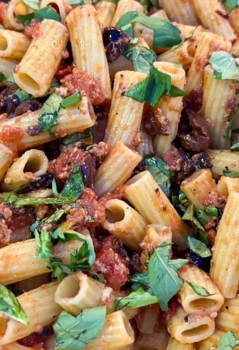 Rigatoni with Fire-Roasted Tomatoes, Anchovies & Kalamata Olives